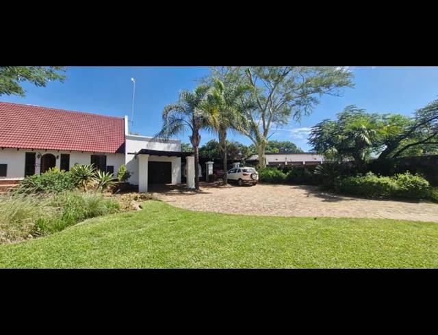 FARM FOR SALE IN MNANDI